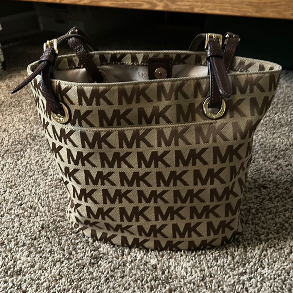 Michael Kors tote bag